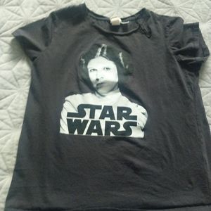 Princess Leia gray t-shirt